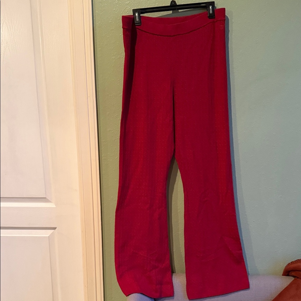 Victoria Secret preloved 💕Red Flared Pants $108